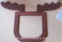 Painting the reindeer picture frame